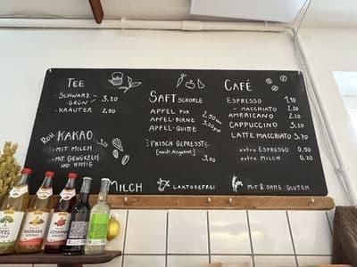 Süßes Eck-Cafe für die Pause_06, Erich-Zeigner-Allee 64, Leipzig