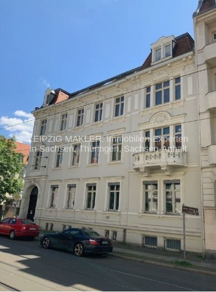 Viergeschossiges Gründerzeithaus mit Mansardendach, Platnerstraße in Leipzig-Gohlis-Süd
