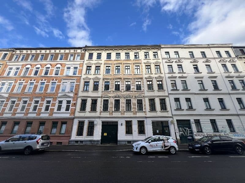Gründerzeitliche Wohngebäude mit vier bis fünf Geschossen, Brandstraße in Leipzig-Connewitz