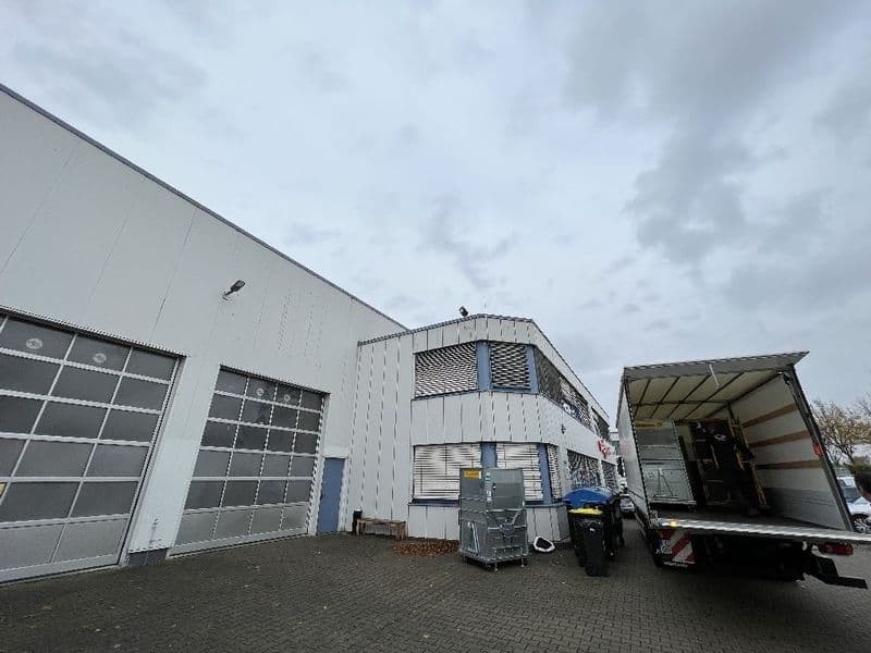 Gewerbeimmobilie in der Döbichauer Straße in Schkeuditz-Schkeuditz
