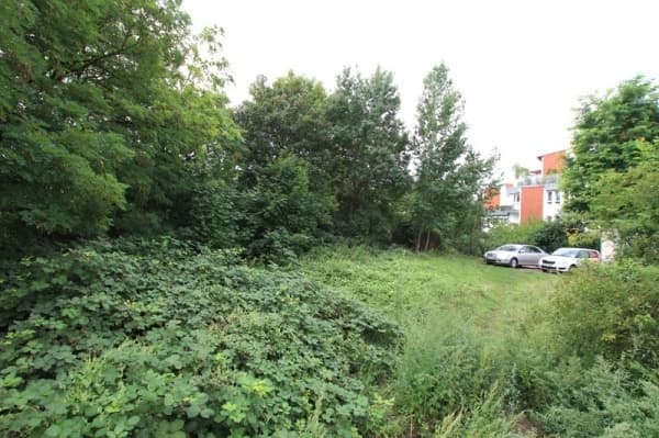 Ansicht von der Straße, Baugrundstück mit 1.670 m² für ein Mehrfamilienhaus mit Tiefgarage, Kirschbergstraße in Leipzig