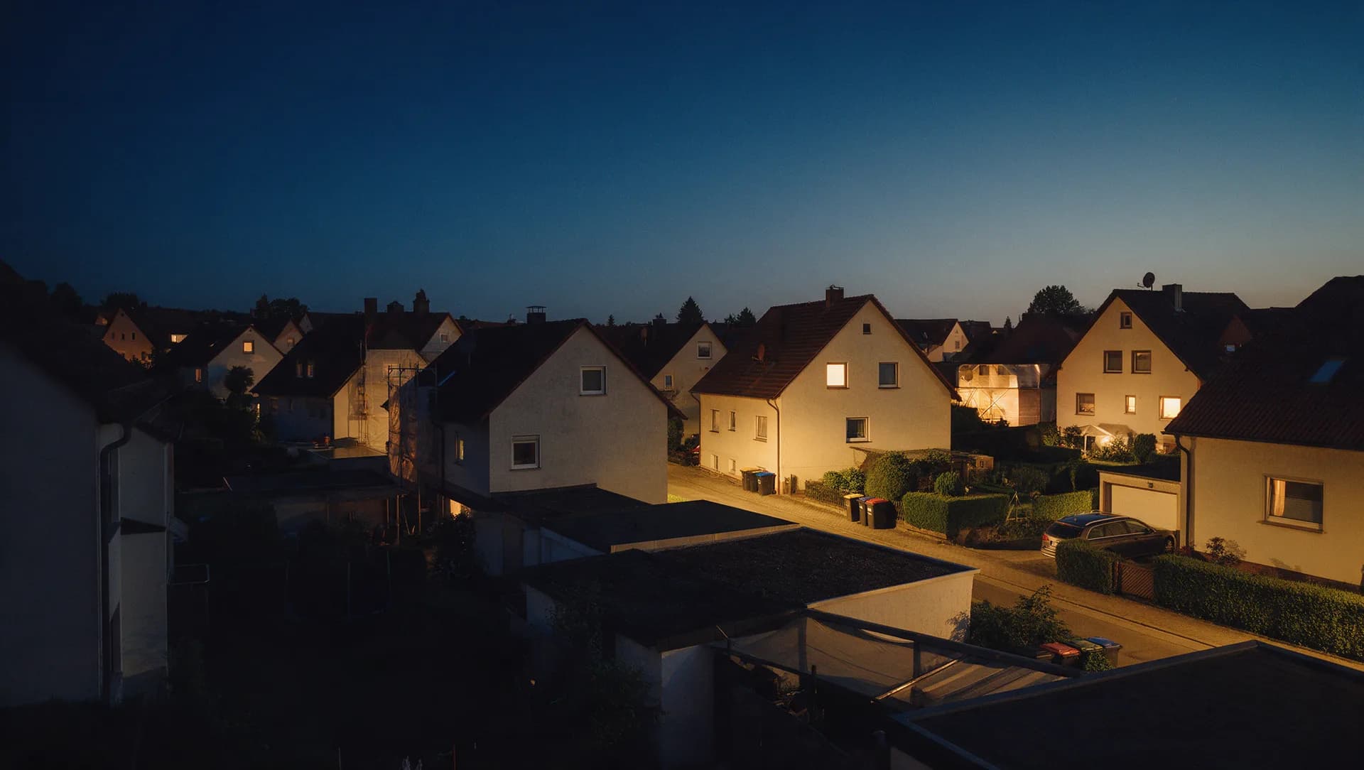 Dächer und Gärten über dem Muldental, wie sie den Ortskern von Naunhof prägen